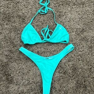 boutine los angeles minty green swimsuit!